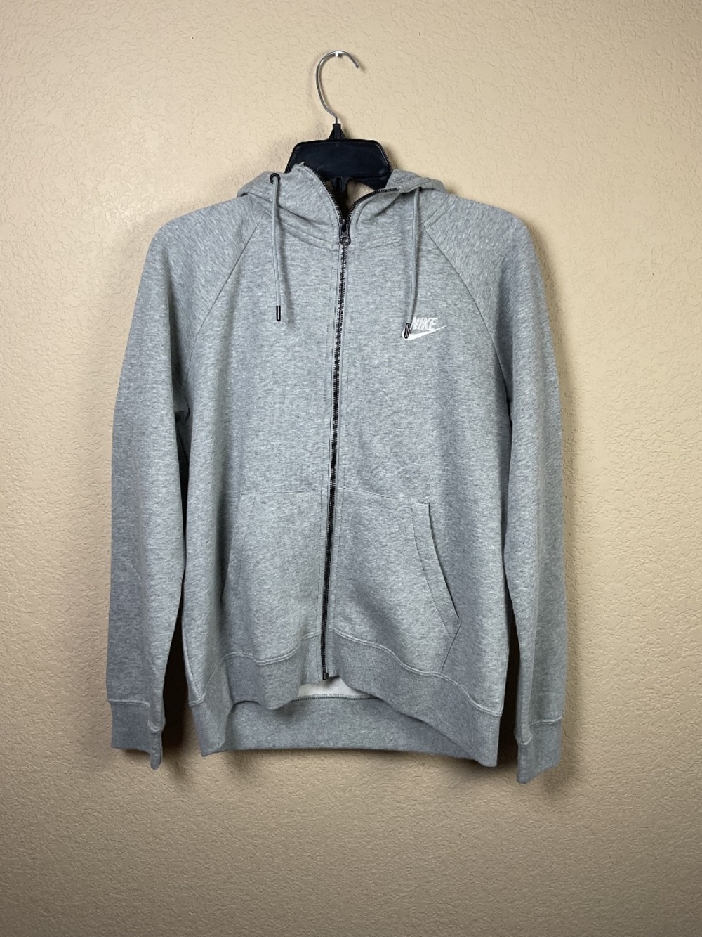 Nike Womens MED Gray Sportswear Club Fleece Full Zip Hoodie Jacket Athletic NWT